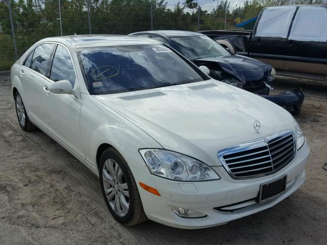 WDDNG86X99A268143 - 2009 MERCEDES-BENZ S 550 4MAT WHITE photo 1