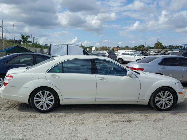 WDDNG86X99A268143 - 2009 MERCEDES-BENZ S 550 4MAT WHITE photo 9