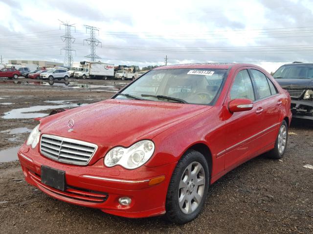 WDBRF81J95F603267 - 2005 MERCEDES-BENZ C 240 4MAT RED photo 2