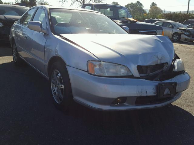 19UUA56661A009029 - 2001 ACURA 3.2TL SILVER photo 1