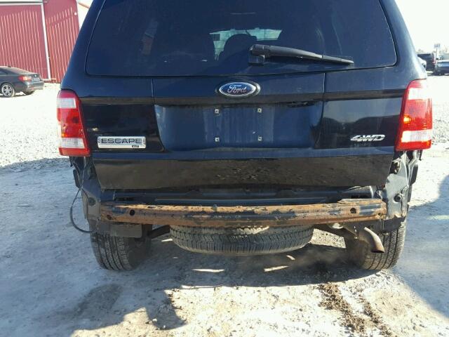 1FMCU931X8KA27213 - 2008 FORD ESCAPE XLT BLACK photo 9