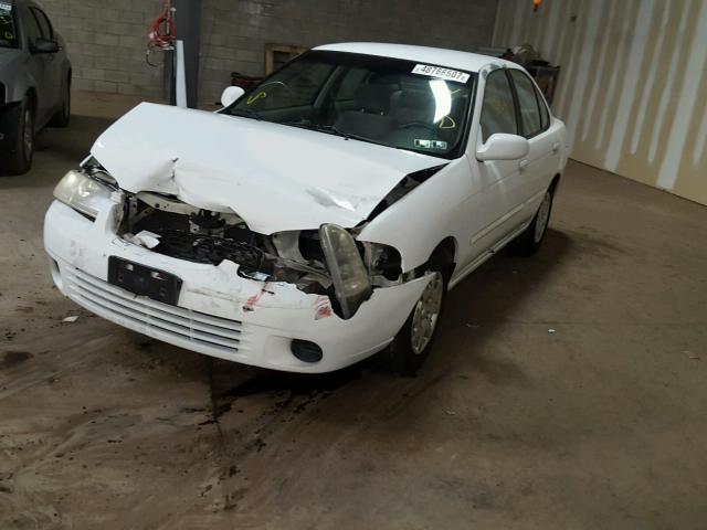 3N1CB51D12L612710 - 2002 NISSAN SENTRA XE WHITE photo 2