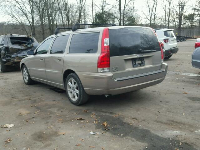 YV1SW612052479195 - 2005 VOLVO V70 GOLD photo 3