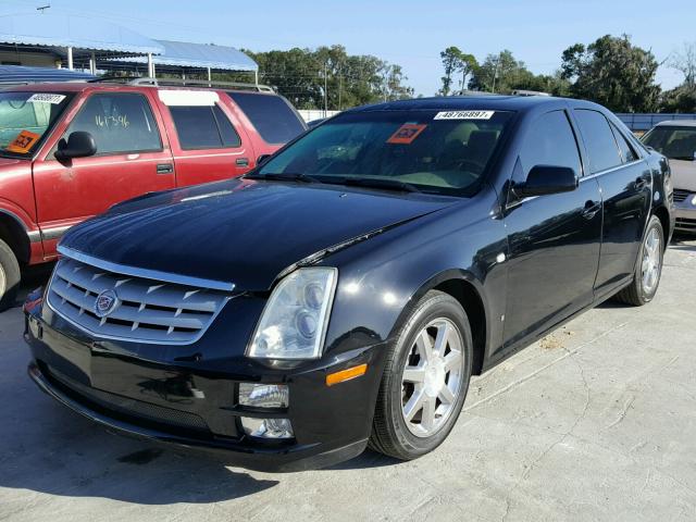 1G6DW677060218828 - 2006 CADILLAC STS BLACK photo 2