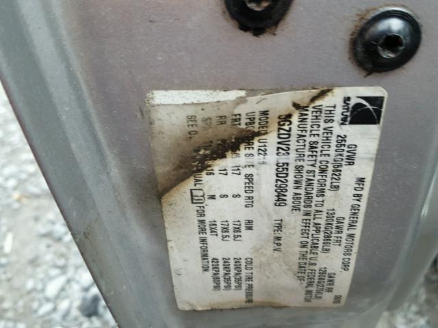 5GZDV23L55D298449 - 2005 SATURN RELAY 3 SILVER photo 10