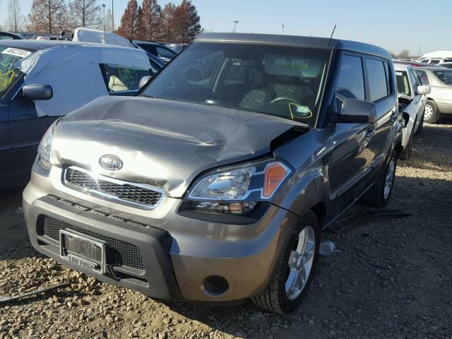 KNDJT2A24B7316003 - 2011 KIA SOUL + GRAY photo 2