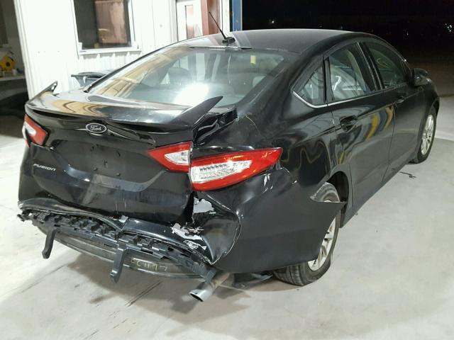 3FA6P0G7XFR293073 - 2015 FORD FUSION S BLACK photo 4