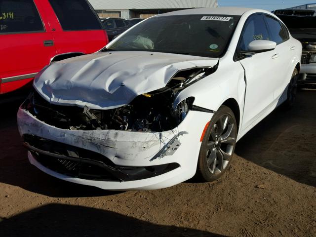 1C3CCCDG5FN656823 - 2015 CHRYSLER 200 S WHITE photo 2