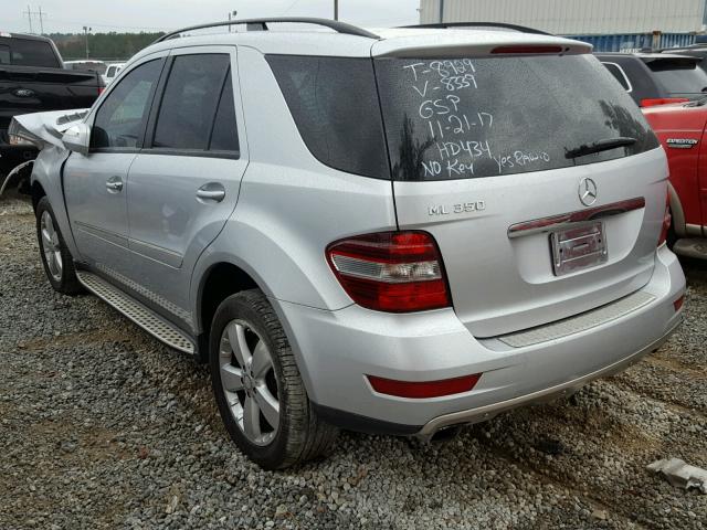 4JGBB56E69A528339 - 2009 MERCEDES-BENZ ML 350 SILVER photo 3