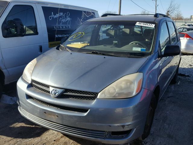 5TDZA23CX5S321151 - 2005 TOYOTA SIENNA CE BLUE photo 2