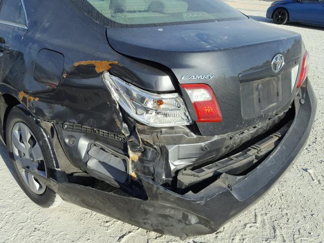 4T1BE46KX9U908421 - 2009 TOYOTA CAMRY BASE GRAY photo 9