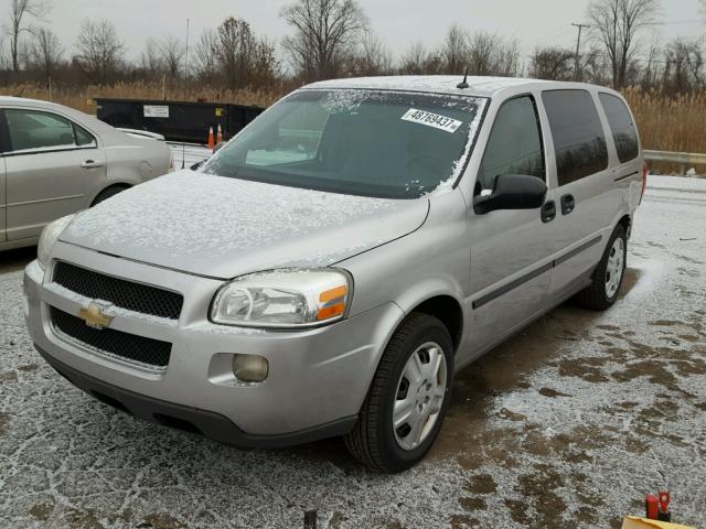 1GNDV23L56D201194 - 2006 CHEVROLET UPLANDER L SILVER photo 2