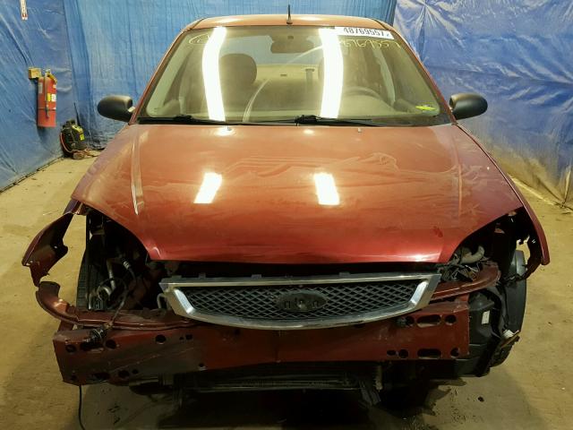 1FAFP34N45W169185 - 2005 FORD FOCUS ZX4 RED photo 9