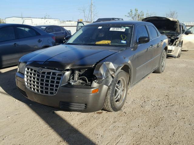 2C3KA43R58H305626 - 2008 CHRYSLER 300 LX CHARCOAL photo 2