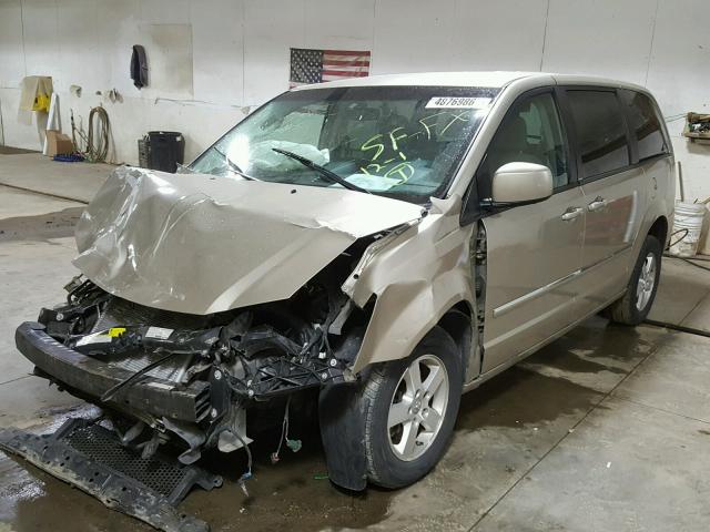 1D8HN54P08B146845 - 2008 DODGE GRAND CARA TAN photo 2