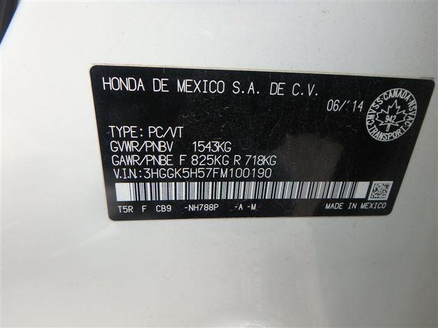 3HGGK5H57FM100190 - 2015 HONDA FIT LX WHITE photo 9