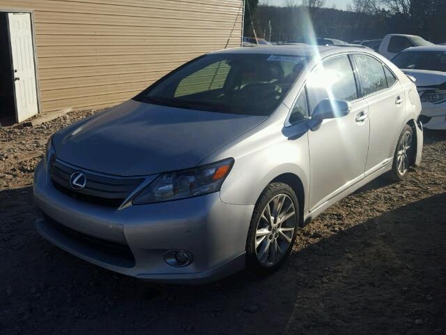 JTHBB1BA1A2015786 - 2010 LEXUS HS 250H SILVER photo 2