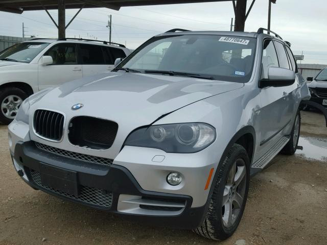 5UXFE43508L032028 - 2008 BMW X5 3.0I SILVER photo 2