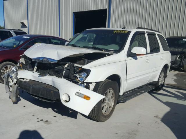 5GADS13S952145162 - 2005 BUICK RAINIER CX WHITE photo 2