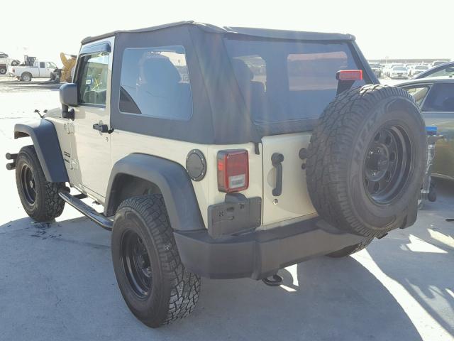 1J4AA2D12BL525640 - 2011 JEEP WRANGLER S CREAM photo 3