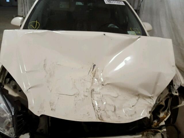 2G1WT55K579114464 - 2007 CHEVROLET IMPALA LT WHITE photo 7