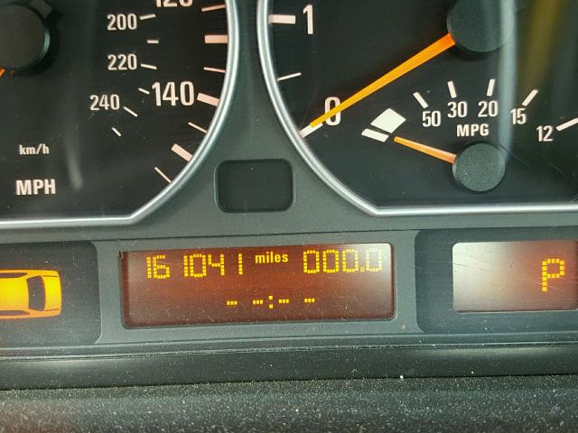 WBABD53424PL14736 - 2004 BMW 330 CI BLACK photo 8