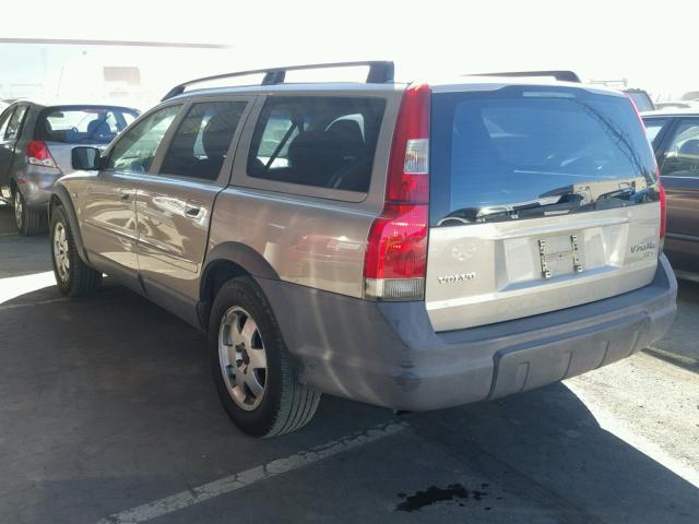 YV1SZ58D311007209 - 2001 VOLVO V70 XC BEIGE photo 3