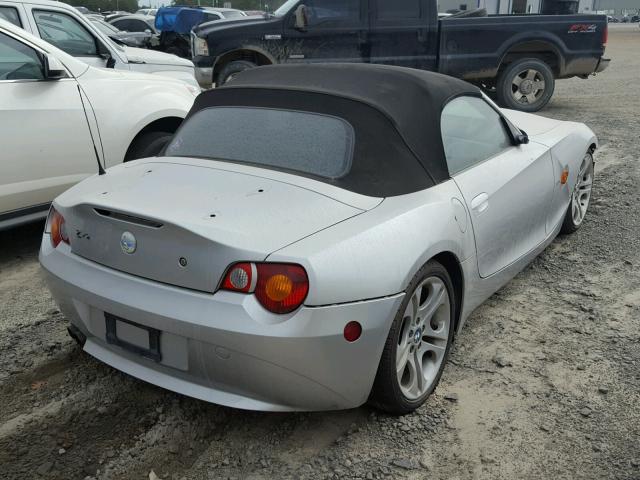 4USBT53483LT20126 - 2003 BMW Z4 3.0I ვერცხლისფერი ფოტო 4