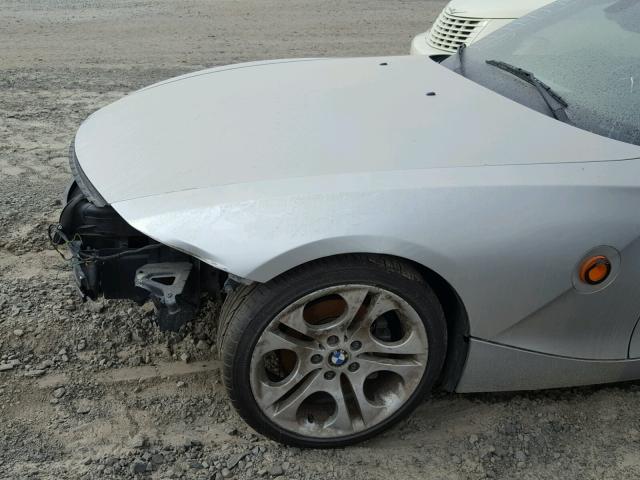 4USBT53483LT20126 - 2003 BMW Z4 3.0I ვერცხლისფერი ფოტო 9
