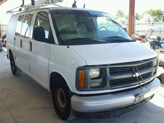 1GCFG25W911145189 - 2001 CHEVROLET EXPRESS G2 WHITE photo 1