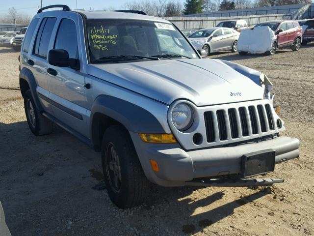 1J4GL48K15W716004 - 2005 JEEP LIBERTY SP SILVER photo 1