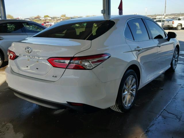 JTNB11HK2J3007495 - 2018 TOYOTA CAMRY L 白色 照片 4