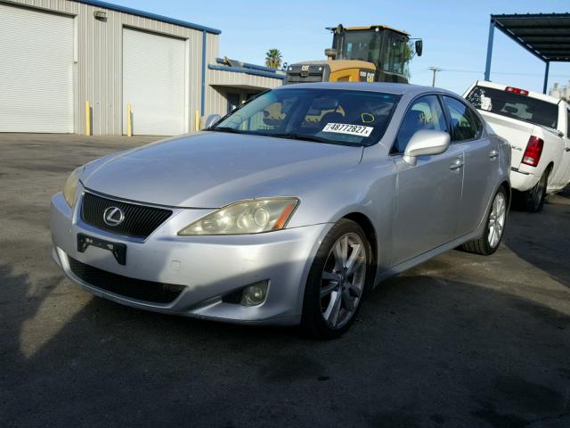 JTHBK262775034259 - 2007 LEXUS IS 250 SILVER photo 2