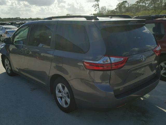 5TDKK3DC0GS700410 - 2016 TOYOTA SIENNA LE GRAY photo 3