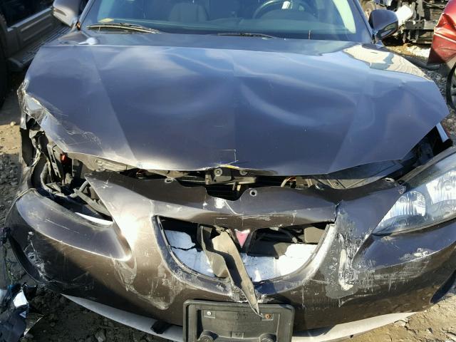 2G2WP552481173666 - 2008 PONTIAC GRAND PRIX GRAY photo 9