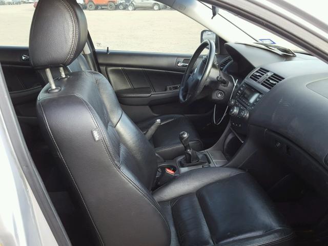 1HGCM55885A187066 - 2005 HONDA ACCORD EX SILVER photo 5