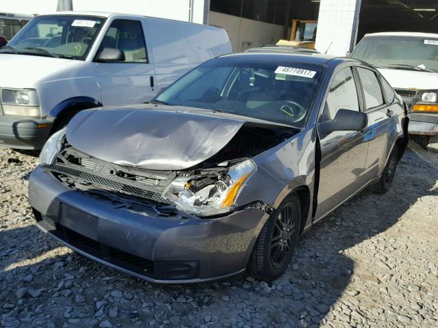 1FAHP35N09W113497 - 2009 FORD FOCUS SE GRAY photo 2