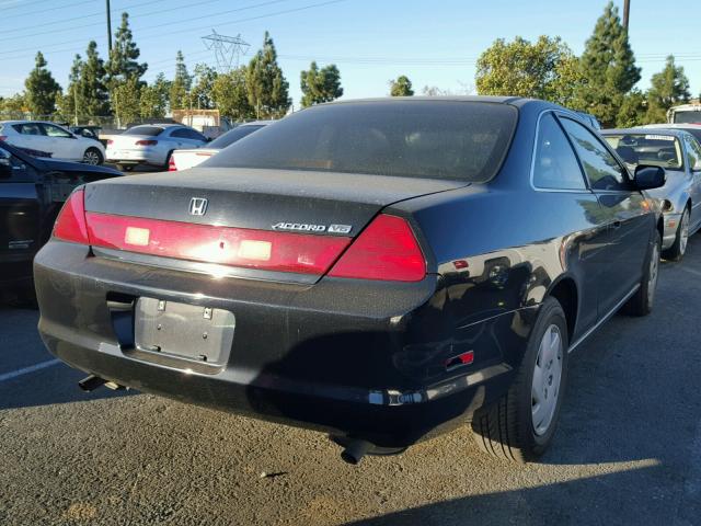 1HGCG2240YA023516 - 2000 HONDA ACCORD LX BLACK photo 4