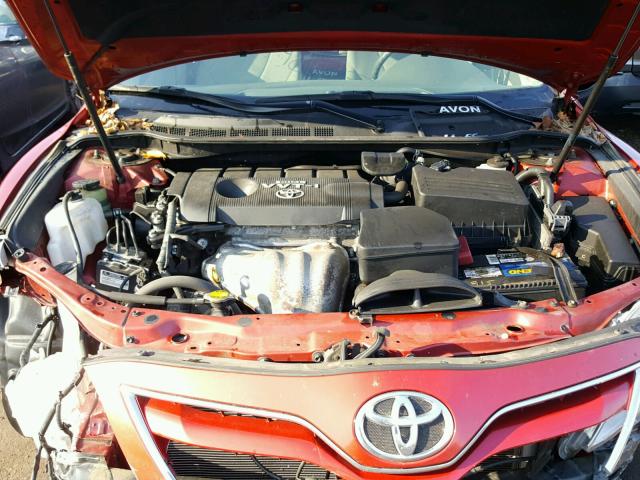 4T1BF3EK2AU067482 - 2010 TOYOTA CAMRY BASE RED photo 7