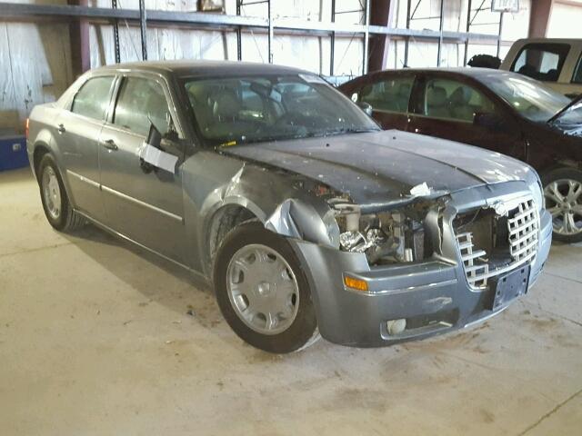 2C3KA53G76H208283 - 2006 CHRYSLER 300 TOURIN GRAY photo 1