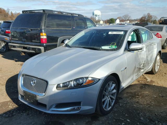 SAJWA0FB1CLS57432 - 2012 JAGUAR XF SILVER photo 2