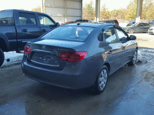 KMHDU46D39U611066 - 2009 HYUNDAI ELANTRA GL GRAY photo 4