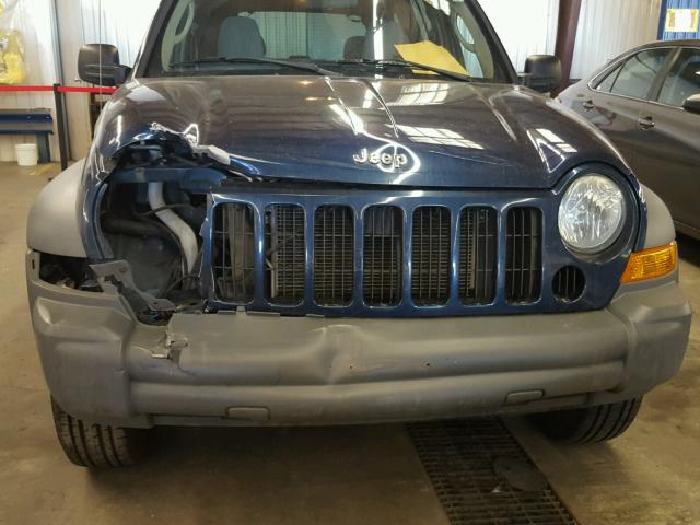 1J4GL48K95W537824 - 2005 JEEP LIBERTY SP BLUE photo 9