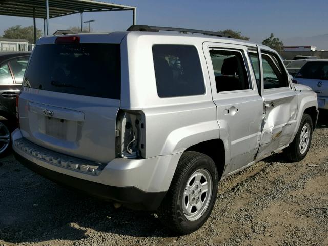 1J4NT1GA7BD196722 - 2011 JEEP PATRIOT SP SILVER photo 4