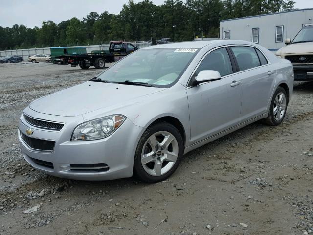 1G1ZH57BX9F192728 - 2009 CHEVROLET MALIBU 1LT SILVER photo 2
