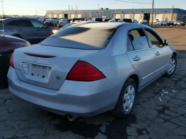 3HGCM564X6G709789 - 2006 HONDA ACCORD LX SILVER photo 4