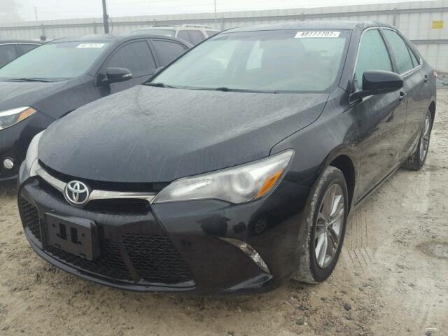 4T1BF1FK4GU146552 - 2016 TOYOTA CAMRY LE BLACK photo 2