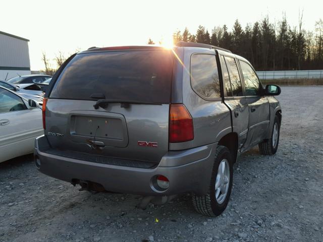 1GKDT13S172126673 - 2007 GMC ENVOY GRAY photo 4