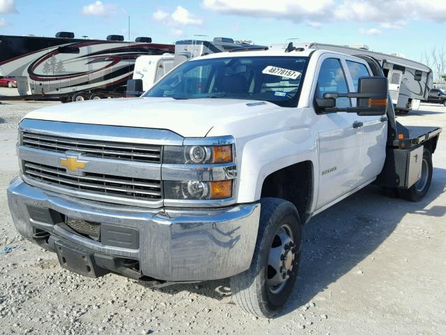 1GB4KYC8XFF578807 - 2015 CHEVROLET SILVERADO WHITE photo 2