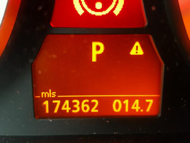 WBANE535X6CK81773 - 2006 BMW 525 I GREEN photo 8